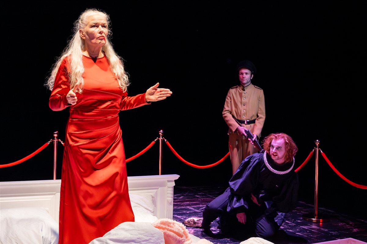 Die Hamletmaschine 4