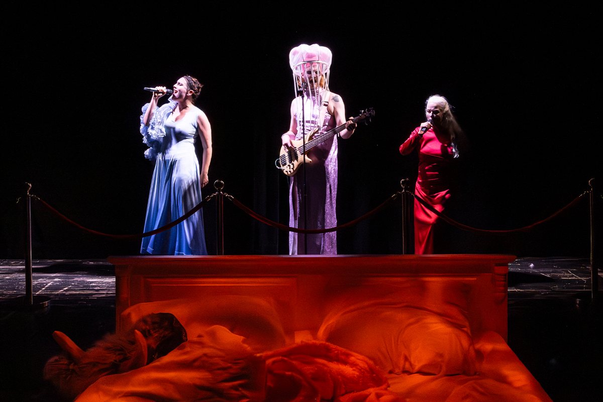 Die Hamletmaschine 5