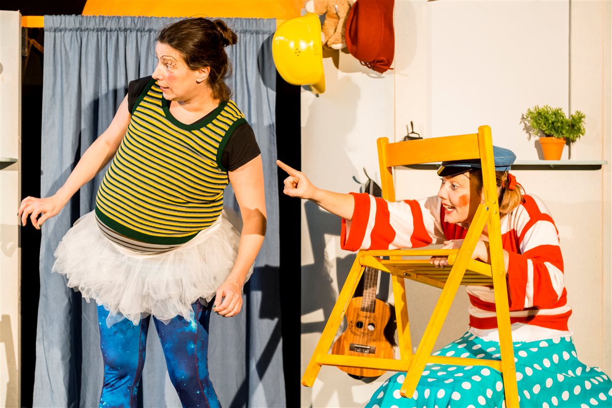 Ladsch und Bommel gehen ins Theater 1