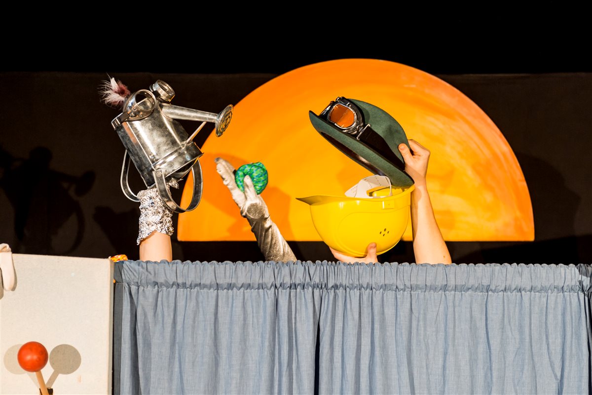 Ladsch und Bommel gehen ins Theater 3