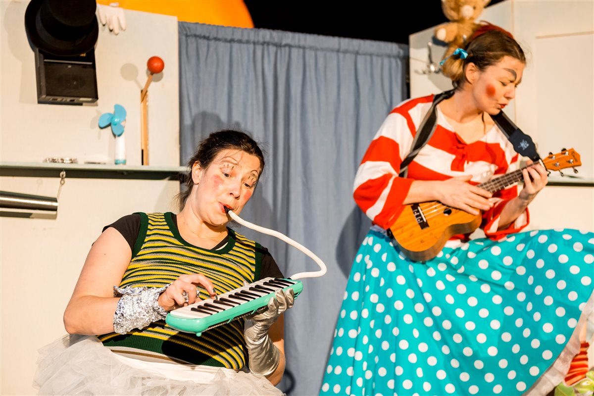 Ladsch und Bommel gehen ins Theater 4